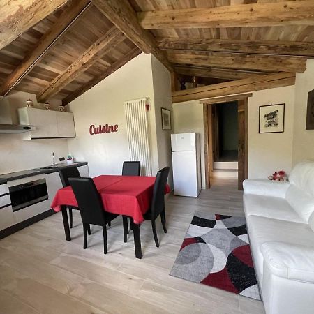 Apartmán Profumo Di Legno Aosta Exteriér fotografie
