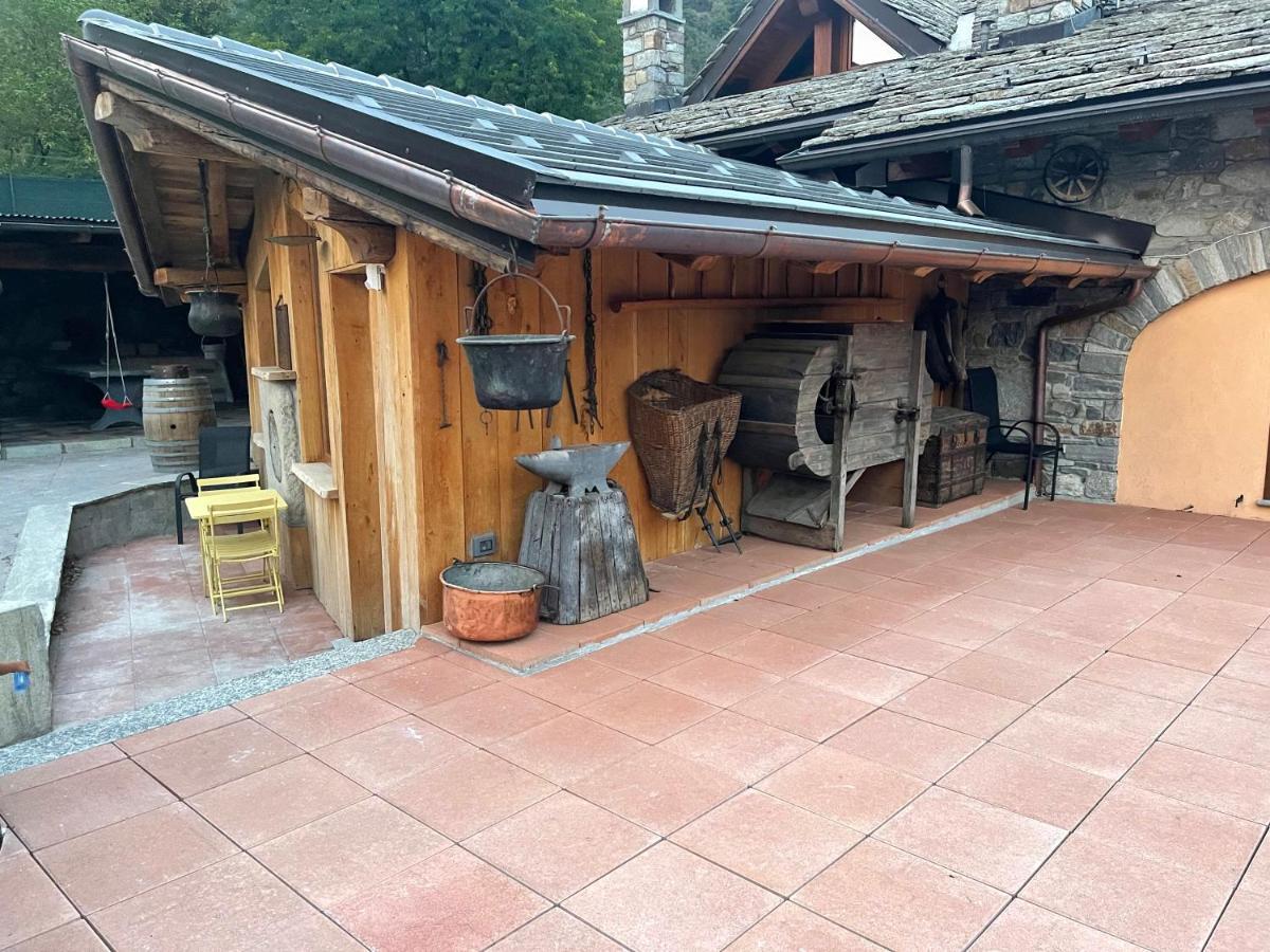 Apartmán Profumo Di Legno Aosta Exteriér fotografie